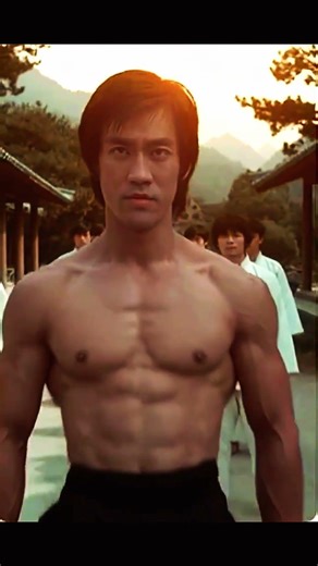 Bruce Lee Meditation Before Power | Stone Slab Breaking Challenge #brucelee #kungfu #oldstyle #aura