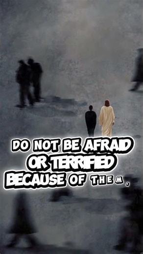 💫 Deuteronomy 31:6 Be strong and courageous.#viral #jesus #youtubeshorts #bible #verseinseconds