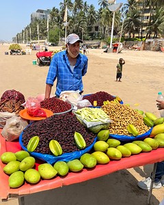 Raw Mango Cutting at Juhu Beach | Mumbai Street Food | Food India