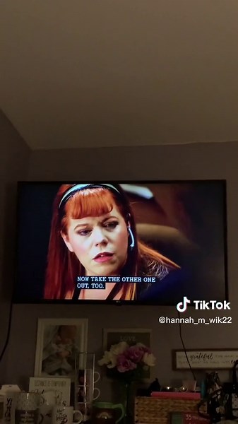 Understanding Body Language | Relationship Advice & Dating Tips