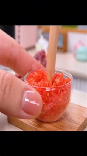 Crunchy red chicken ASMR! 🍗 #foodie#foodlover#asmr#asmrfood#eatingasmr