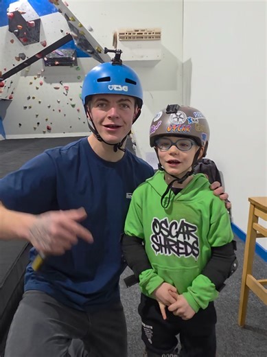 What an amazing day meeting his idol @Spanner again! Follow along if you want to see some of the epic videos we got! @Mark Phelan #spannertour #oscarshreds #spanner #skatepark #asylumskatepark