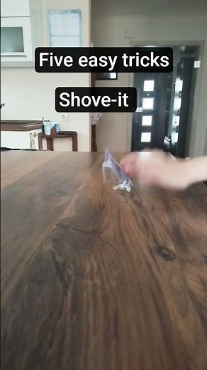 5. easy fingerboard tricks