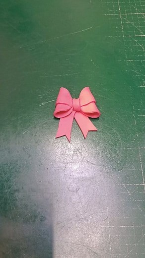 944K views · 12K reactions | How to make fondant bow super easy super quick / bow cake / cake topper . . Hi this is a fondant bow making tutorial . . #bow #pink #fondant #cake #toppers #crafts #fondantbow #fondantcake #caketopper #girlcake #bowcake #ajay_kumar0321 Ajåy Kumar | Ajåy Kumar | Facebook