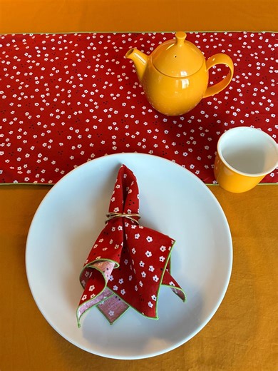 Handmade Poppy Field Table Runner, Red With Green Border - Etsy