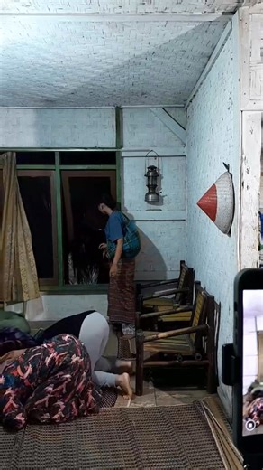 Don’t shut up the window | Funny & Interesting Videos