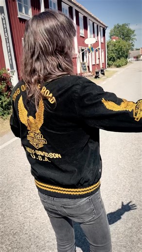 Doin final mixes on the upcoming album! Pama Studios Sweden Steamhammer | BULLET