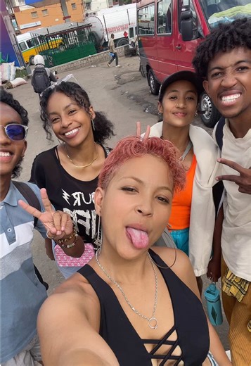 Tongasoa eto Vatomandry 🏖️ @Tahh🫦 @FanirianaImar @thiafanyh @Mayamayou @Hajaina Saison 2 #transition #tropicalview #mada #ocean #plage