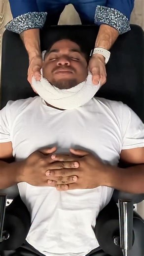 This Ring Dinger® Moment Goes Hard 🌟 It’s a Double Dinger! Watch as the chiropractor performs a satisfying back crack and neck crack, showcasing a common approach to spinal adjustment. This chiropractic adjustment provides immediate back pain relief. The patient experiences significant movement and relief after this intense session, with audible cracking throughout. #drtravislamperski #ringdinger | Palm Beach Chiropractic & Rehabilitation, Inc.