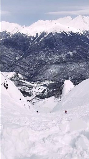 Swiss magic view🏔☃️🍁🌿 #swiss #travel #song #lakeluzern #nature #mountains #swissalps #love #srk#ddlj