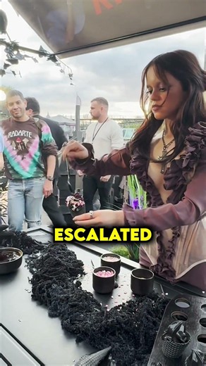 Fans Are Upset With Jenna Ortega 😲