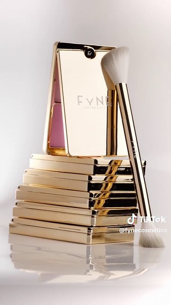 Achieve Radiant Cheeks with Dimension Duo Blusher