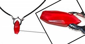 DmC: Devil May Cry Capcom Store offers exclusive pendant