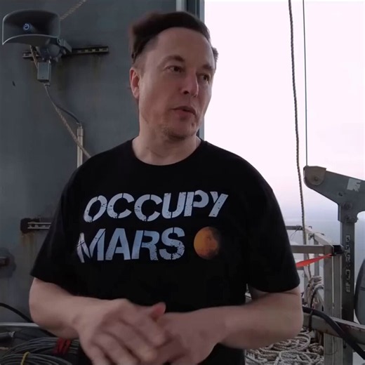 Elon Musk: "Earth does not currently have any ability to stop asteroids. Now with Starship, we then have some ability to stop an asteroid… The probable lifespan of life is just much greater if we're a multi-planet… civilization."
