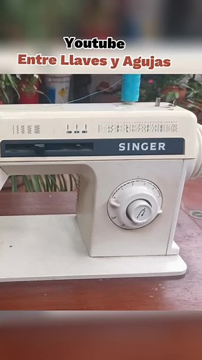 Cómo ajustar los tiempos en una máquina de coser Singer