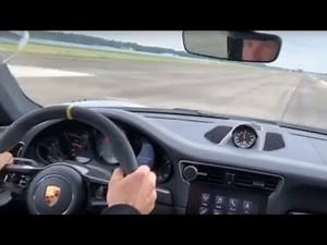 Porsche 911 GT3 RS vs Porsche Turbo S vs Ferrari 488 Pista