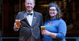 Pioneer in craft beer industry will close Pike Place shop