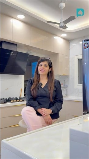 This Tiny Kitchen Has No Wasted Space🙌 #modularkitchen #kitchendesign #designcafe