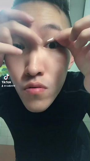 Makeup Application Tutorial for Men