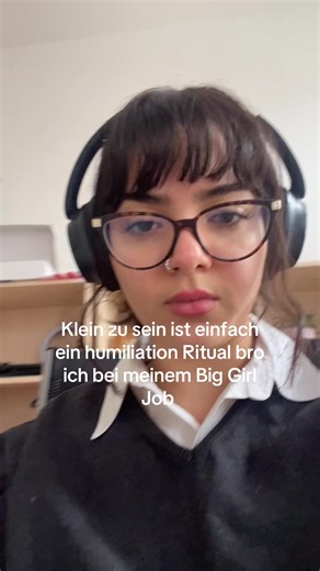umuş abla (@umusch)’s videos with Homeless ant - ￶