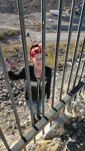 #SurvivingMagic #showgirl #boxjumper #magic #IowaMagician #magiciansassistant #magicianassistant