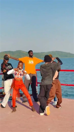 Chara Dance 🕺 ♥️ 🎶 | Sām Bēē