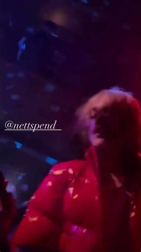 #nettspend performing Nothing like uuu @ The Slipper Room