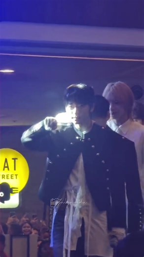 AHOF PINOCCHIO FULL FANCAM WAHHHHH GRABENG VALENTINE’S DAY TO🫶🏼🤍 @AHOF @N 260214 Robinsons Galleria Ortigas RMusic Fest #AHOF #아홉 #pinocchio #fyp