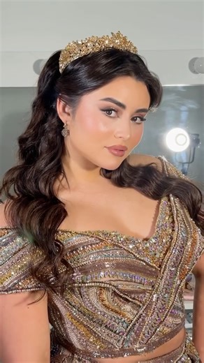 MAISON GAÏA BY NEJYA KASSRAOUI on Instagram: "🎬 Make-up loading… Behind the scenes of outia look 2026 ⚡️ Make-up artist : @maisongaia_by_nejyakassraoui Merci à la modèle @the_only_minyar_khalifa_ 🤍 Teaser by : @azyz.kaa | @k.a_prod 🎥 robe : @karima_achrakat #followforfollow #beauty #makeupartist #mua #followforfollowback"