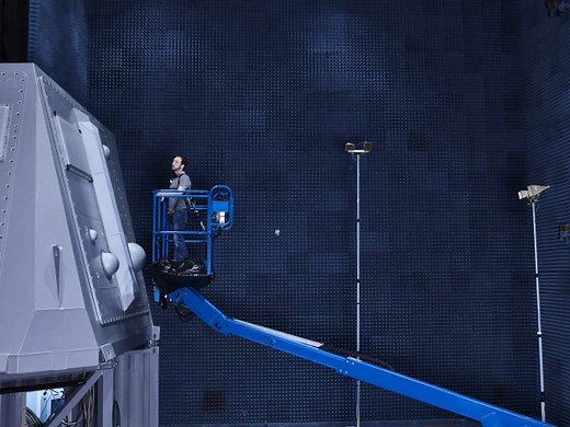 First SEWIP Block 3 Electronic Attack System Set for Land Testing Later This Year - USNI News