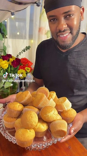 Easy Vanilla Cupcakes Recipe