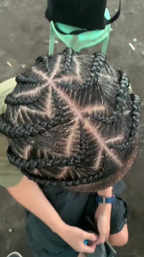 #braids #braidstyles #tankdavisbraids #braidsbraidsbraids #zigzagbraids #fyp
