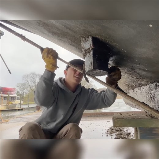 You ain't no crabber unless you spend hours scrapping off barnacles from your boat #boats #crabbing #Maryland | FV Southern Girl Bodkin Point Seafood