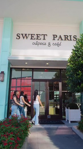 #SweetParis after dark 🌙✨ | Sweet Paris