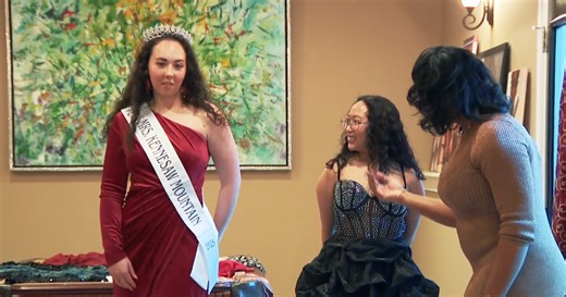 Atlanta fashion show spotlights survivors of domestic violence and human trafficking