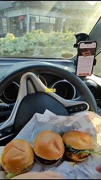 Burger buddies! New Burger King release, miniature burgers!