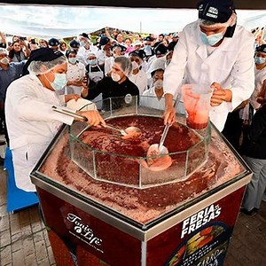 Largest Jam Jar - Guinness World Records