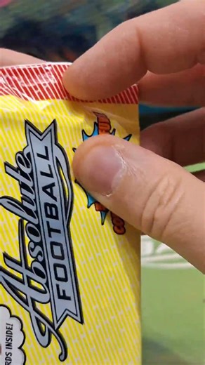 HUNTING RARE NFL CARDS #packopening #sports #collect