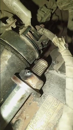 "Starter Motor Bolt Shorting on Plate - Causes & Fix