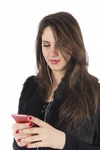 How to Connect Your iPhone to External Speakers | Techwalla