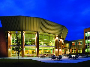 Community College System Of NH Awarded $5.8M To Extend ApprenticeshipNH