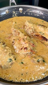 Creamy Chicken Pollo en Crema. Full recipe later today! #facilyrapido #mexicanfood #easyrecipes #chickenrecipes | Lov.kari