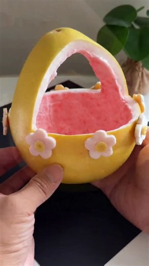 paper crafts creator on Instagram: "Fruit Basket Craft #fruitcraft #basketart #diydecor #creativecraft #handmadeart #artideas #diyproject #funwithcrafts #diyideas #homedecorcraft"