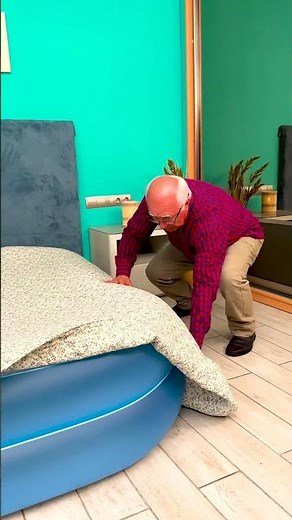 Swapped the bed for a pool—watch this prank SPLASH! 🛏️💦😂