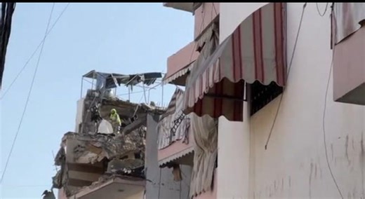 Libano, Israele bombarda Sidone: case e auto distrutte