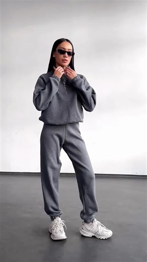 Hundreds of women’s styles on clearance Only $4 Ending soon