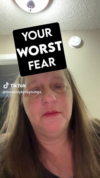 Kelly Phillips (@theeonlykellyphillips)’s videos with Monkeys Spinning Monkeys - Kevin MacLeod & Kevin The Monkey