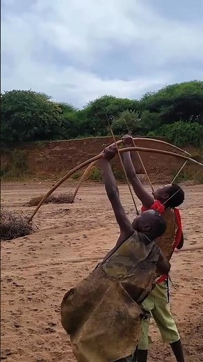 How Tribal Hunters Catch Prey Without Modern Tools! #nature #survival