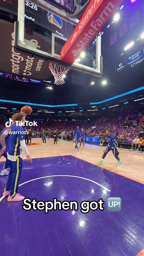 Safe to say Stephen is ready 😤 #stephcurry #basketball #dunk #funny @Stephen Curry