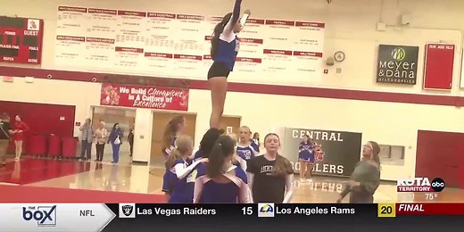 Cheer and Dance teams gear up for state